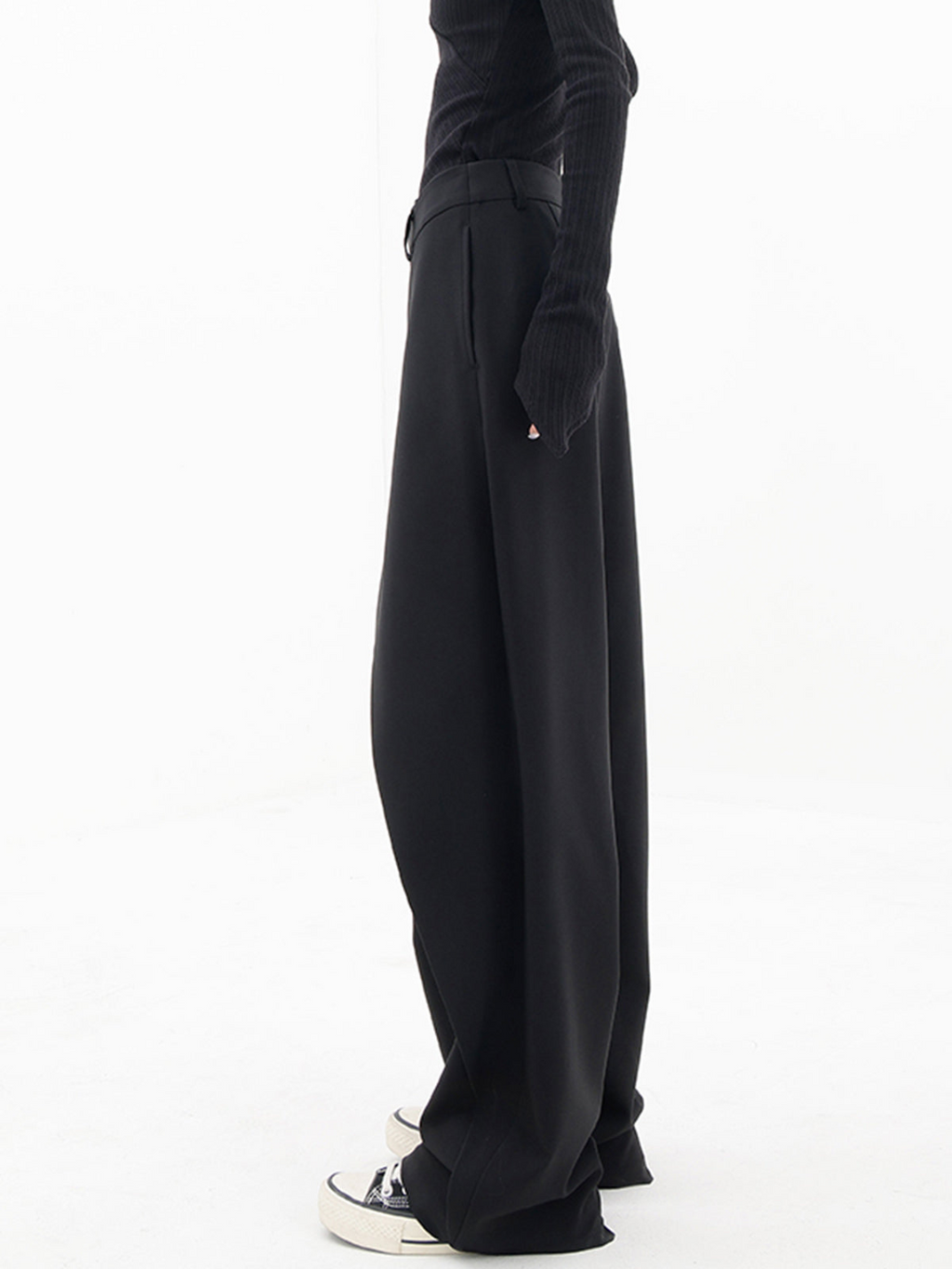 Sofia - Modern Baggy Pants